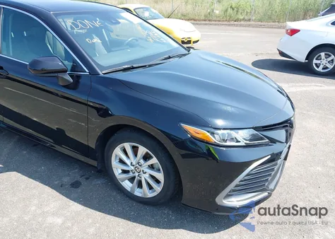 2021 Toyota Camry Le from USA, damaged, VIN 4T1C11AK3MU553347